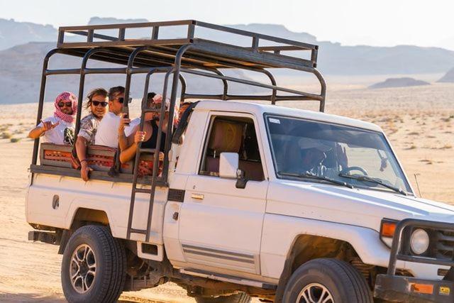 Ammar Rum Camp And Tours Ваді-Рам Екстер'єр фото